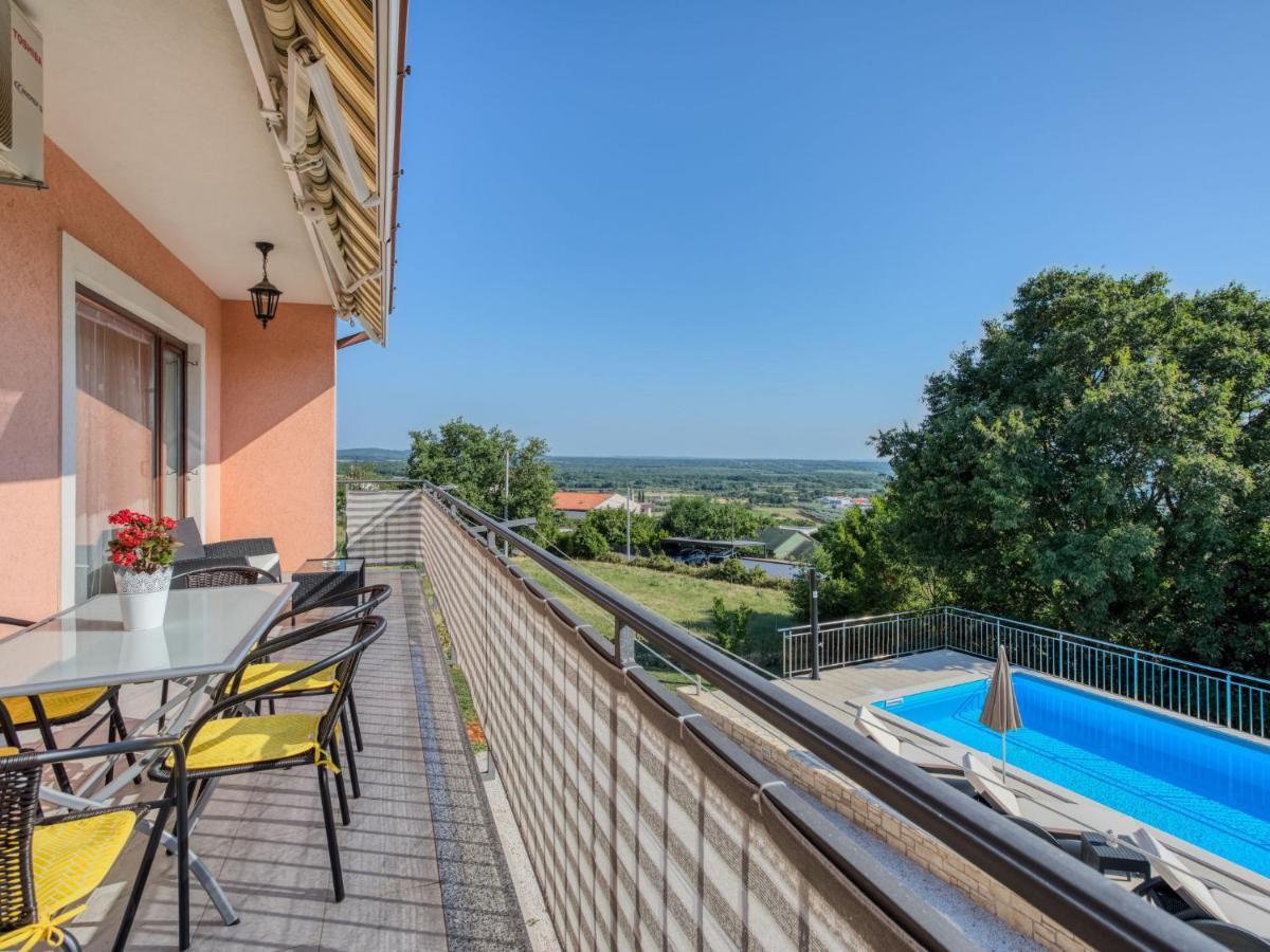 Holiday Home Legović Kaštelir Exterior foto